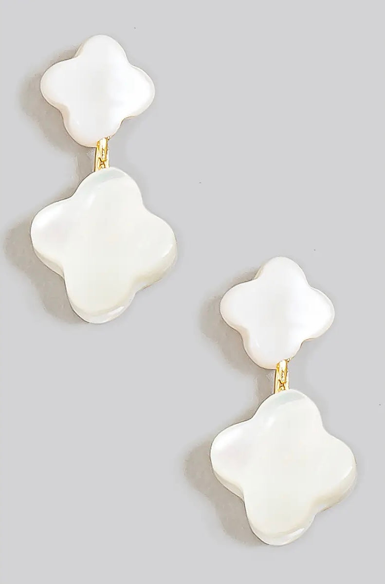 Clover Dangle