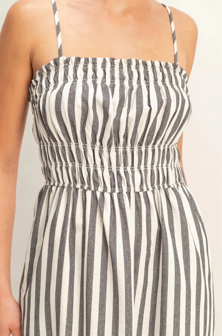 Zoya Midi Dress
