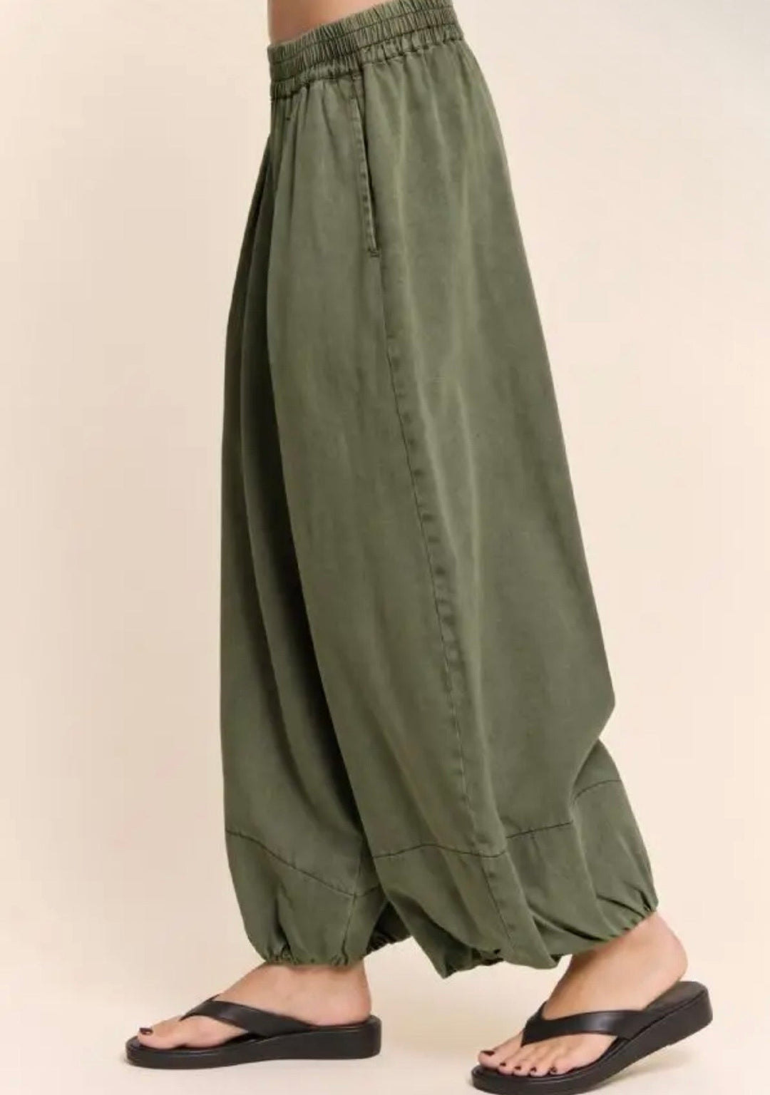 Juju Washed Pleated Balloon Pants