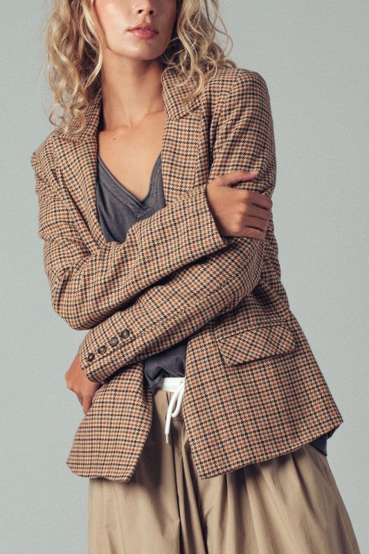 Tailored Houndstooth Blazer