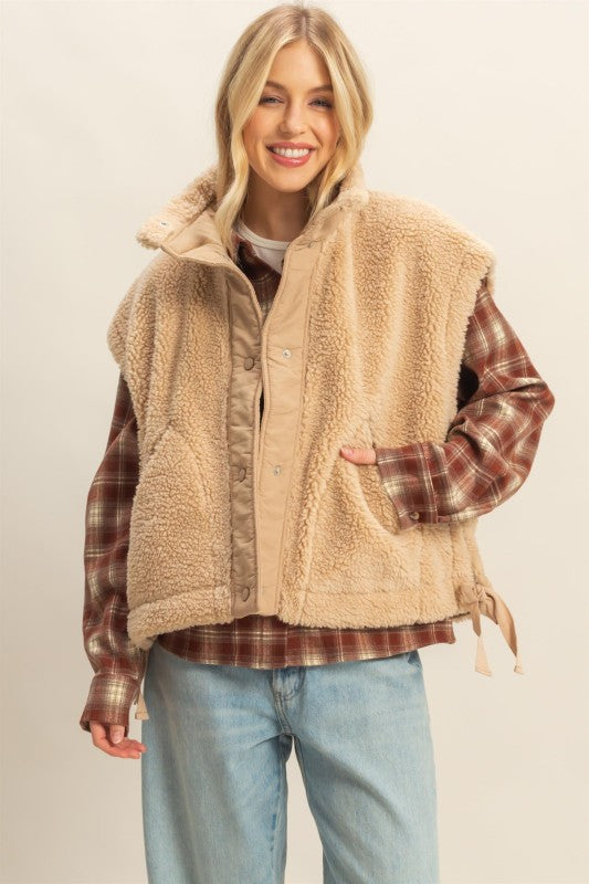 Aspen Oversized Sherpa Vest – Eve's Revolution
