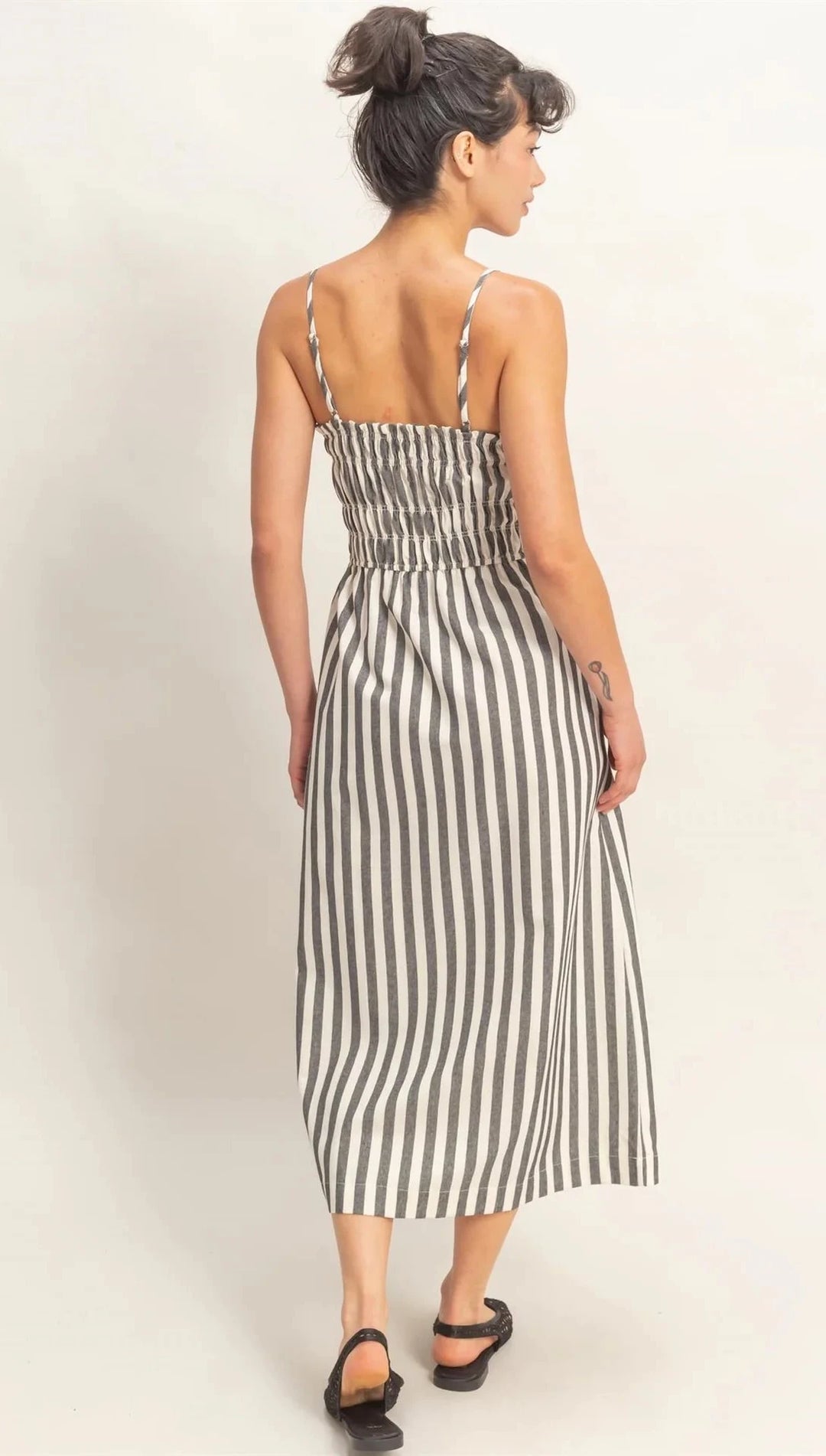 Zoya Midi Dress