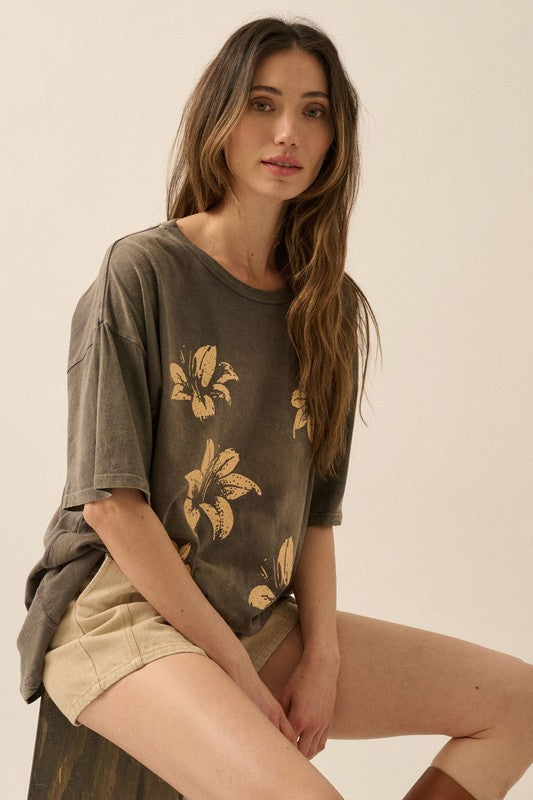 Lillies Vintage Print Tee