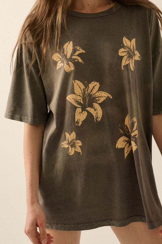 Lillies Vintage Print Tee
