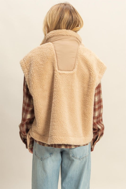 Aspen Oversized Sherpa Vest