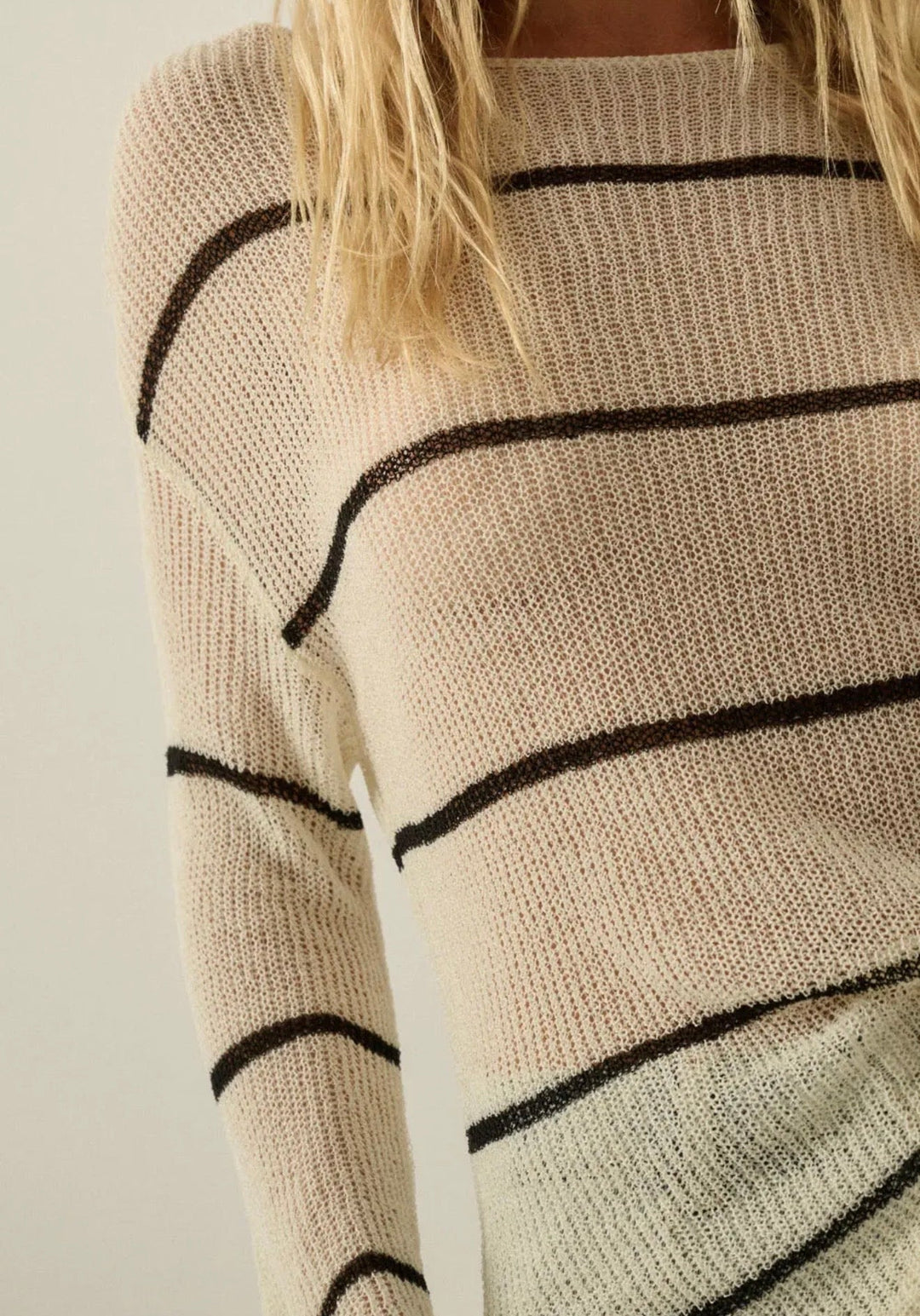 Perla Lightweight Sweater