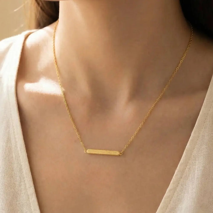 Thin Bar Pendent