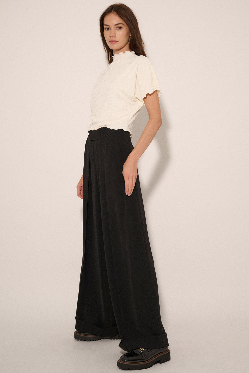 Nia Pleated Trouser