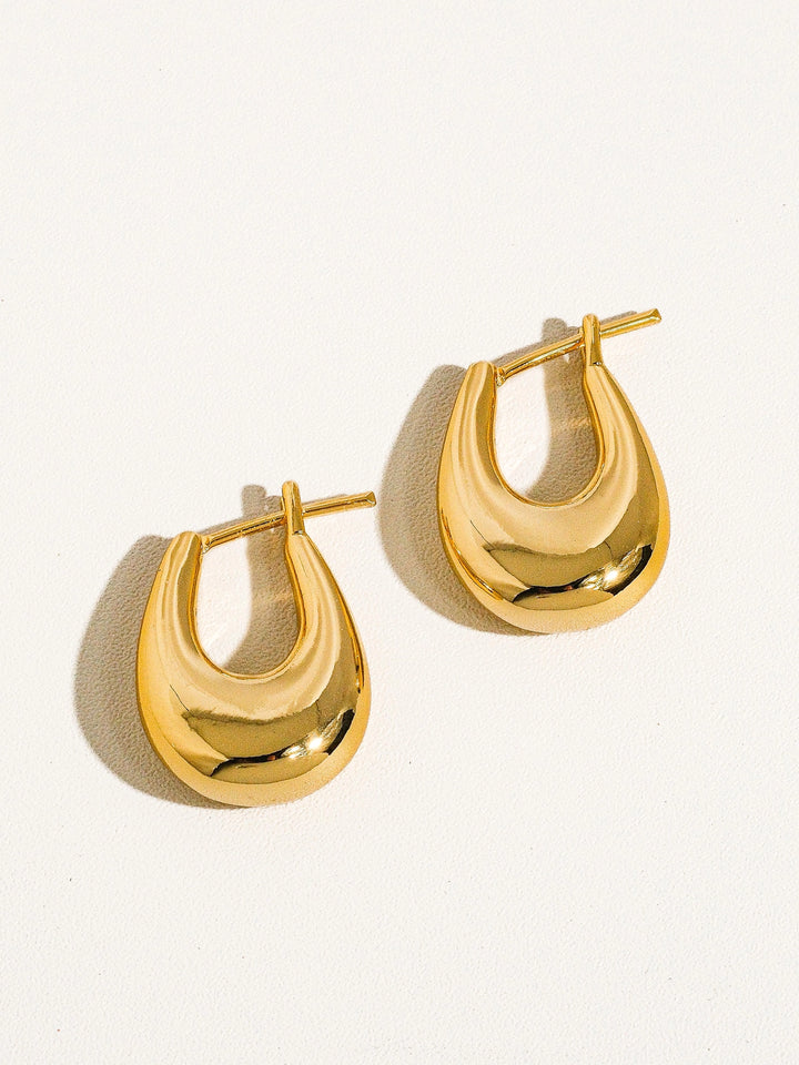 Quinn Hoop Earrings