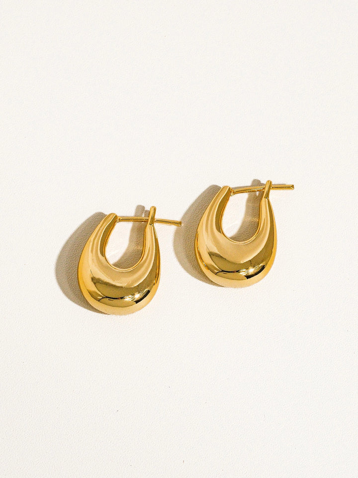 Quinn Hoop Earrings