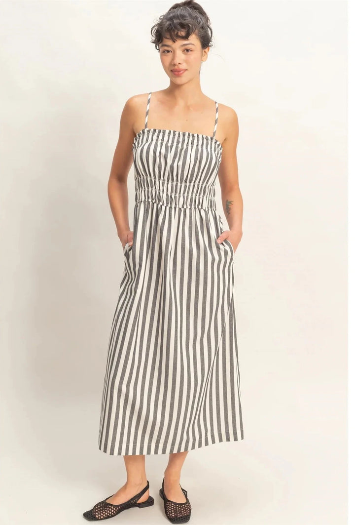 Zoya Midi Dress