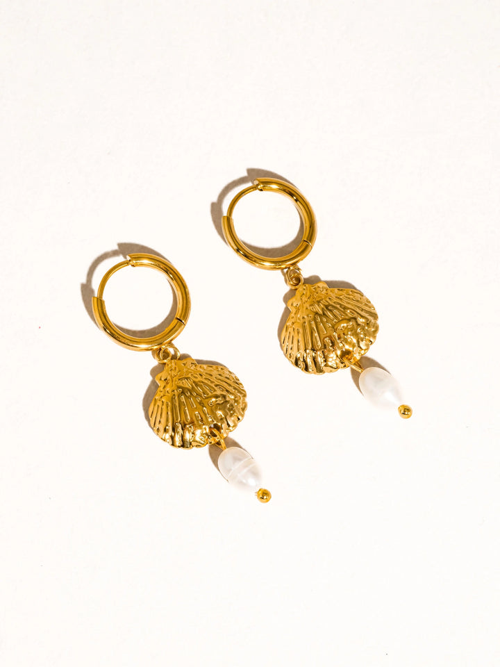 Luma Seashell Earrings